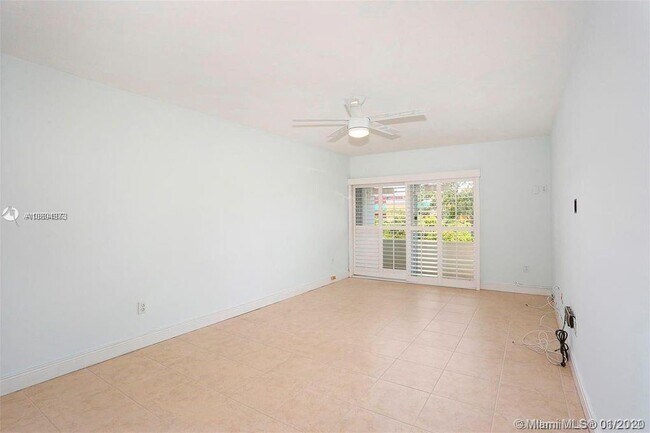 Building Photo - 5838 SW 74th Terrace