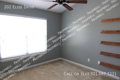 Building Photo - 202 Elise Dr