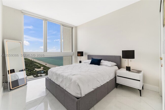 Building Photo - 7330 Ocean 2404