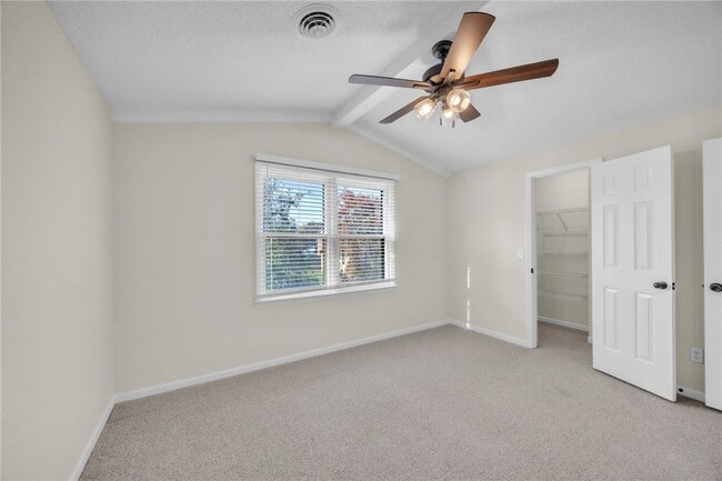 Building Photo - 103 Sunningdale Ct