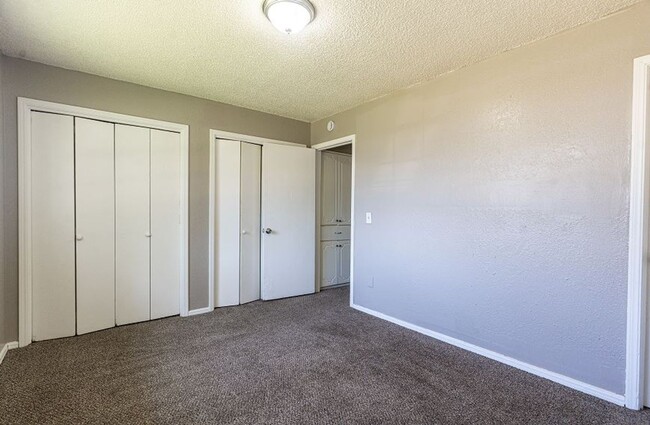 Building Photo - Rent to Own in Midwest City!