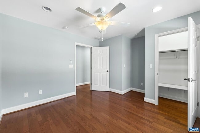 Building Photo - 703 Tilman Rd