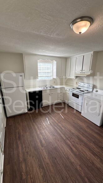 Building Photo - 5321 Townes Ct