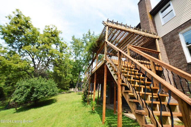 Building Photo - 4612 Deepwood Ct