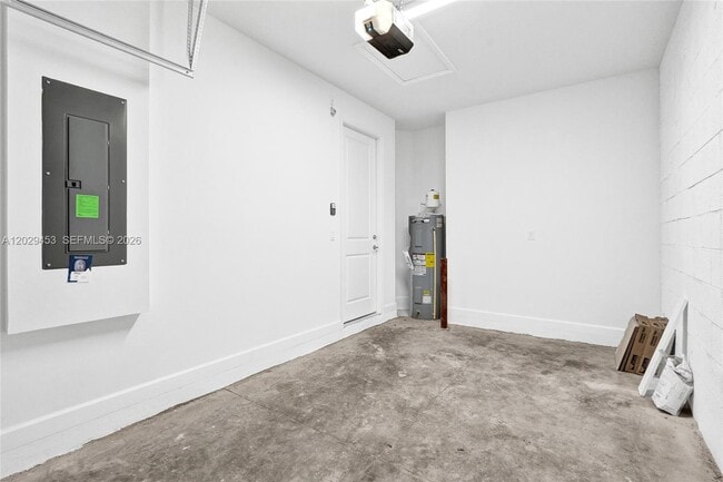 Building Photo - 3766 Harborside Ave