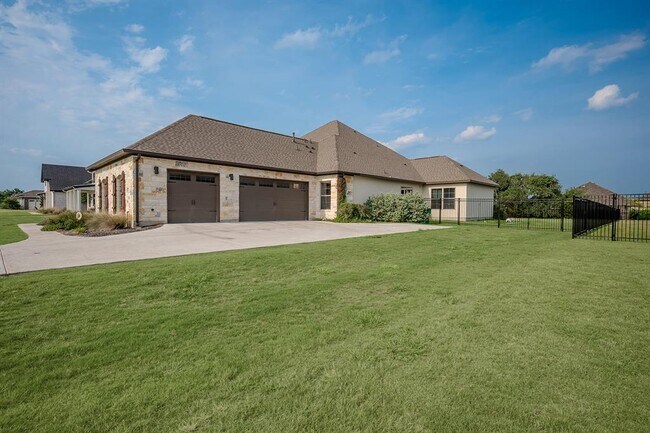 Building Photo - 227 Dally Ct