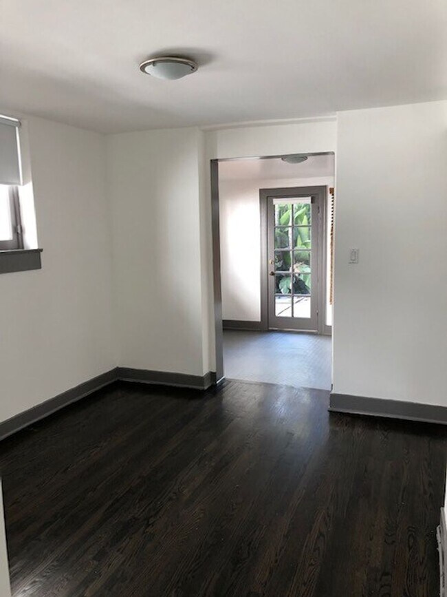 Building Photo - AS Maltman (#317)