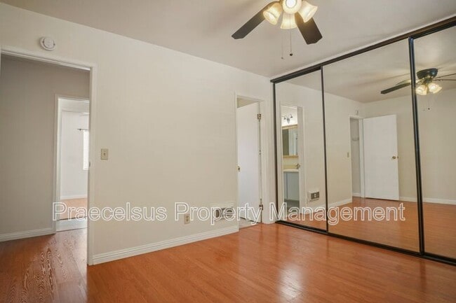 Building Photo - 5553 Adobe Falls Rd