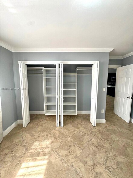 Building Photo - 7870 W 29th Way