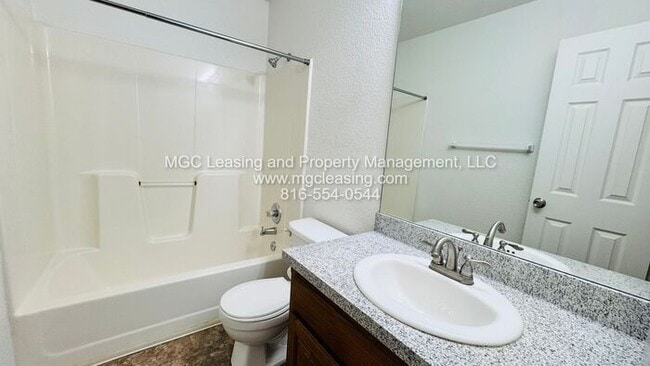 Building Photo - Holiday Special of $1,000 Rent Credit w/ a 15 Month Lease!