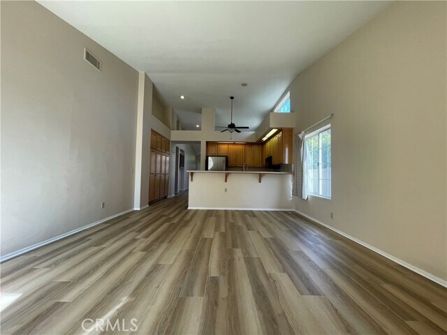 Building Photo - 10718 Blue Crest Rd
