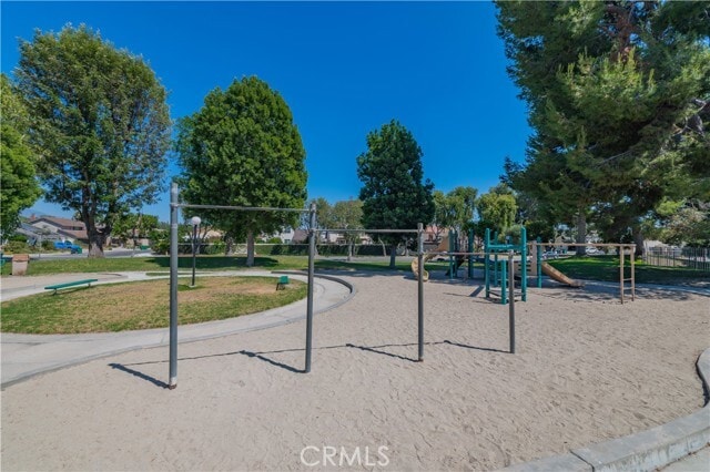 Building Photo - 14252 E Mall St