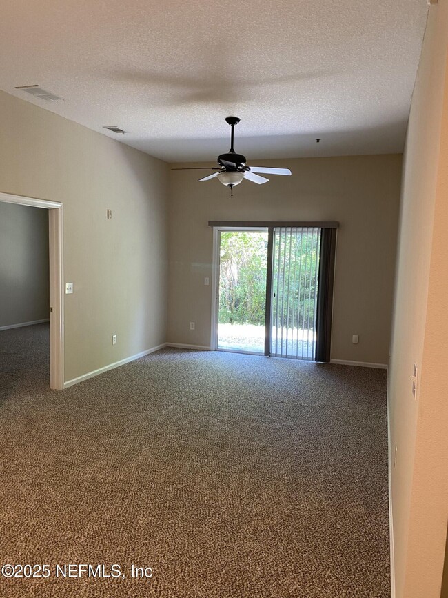 Building Photo - 4251 Migration Dr