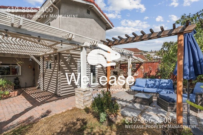 Building Photo - 9165 Meadowrun Pl