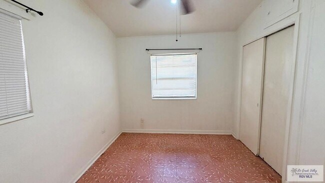 Building Photo - 1111 Rosemond Ct