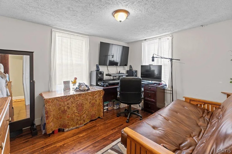 Building Photo - 204 Breman Ave