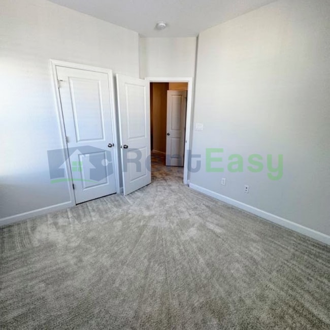 Building Photo - 2005 Laycock Ln