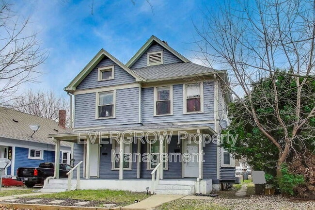 Building Photo - 413 N Oxford St