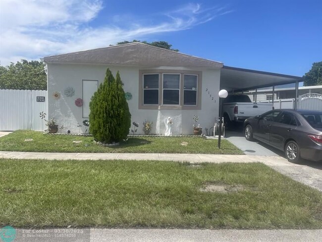 Primary Photo - 21521 S Heritage Cir