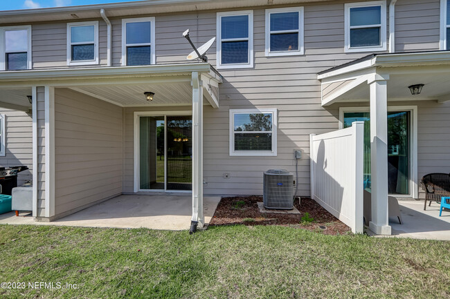 Building Photo - 151 Nelson Ln