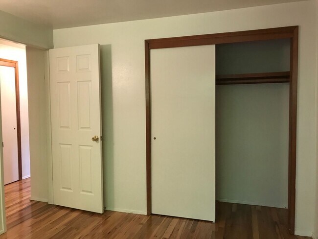 Building Photo - 2 Bedroom Duplex ~ Corvallis ~ Pet Friendly