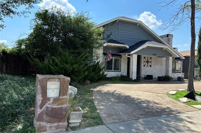 Building Photo - 15124 Berry Trail