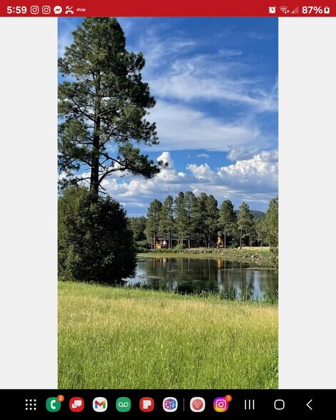 Building Photo - 880 Rockcrest Dr