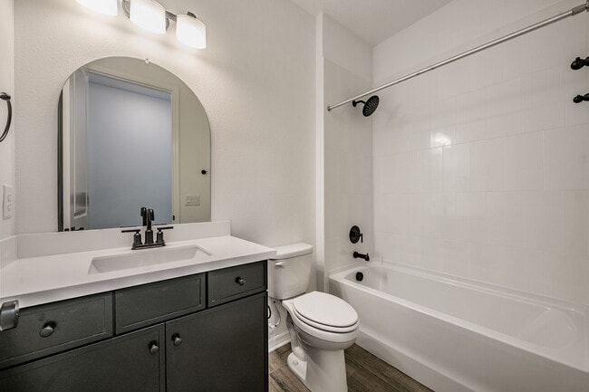 Building Photo - 11817 Moonsail Dr