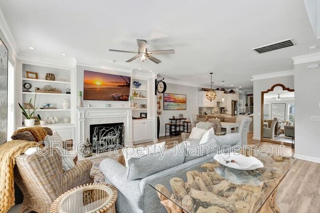 Building Photo - 147 Palm Cove Way