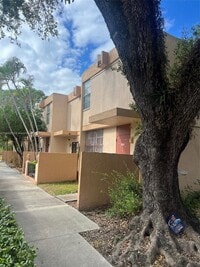 Building Photo - 6149 SW 69th St