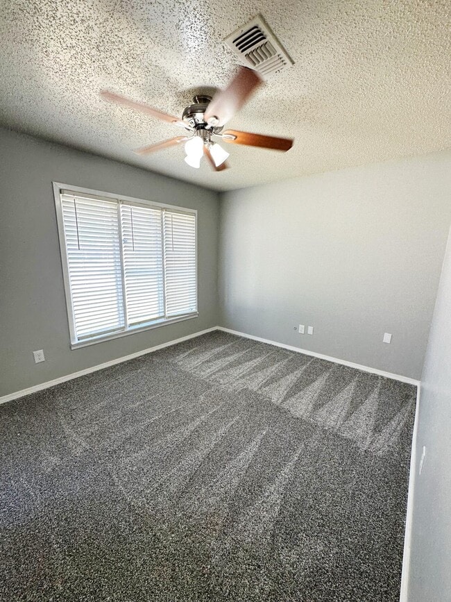 Building Photo - 4403 56th St