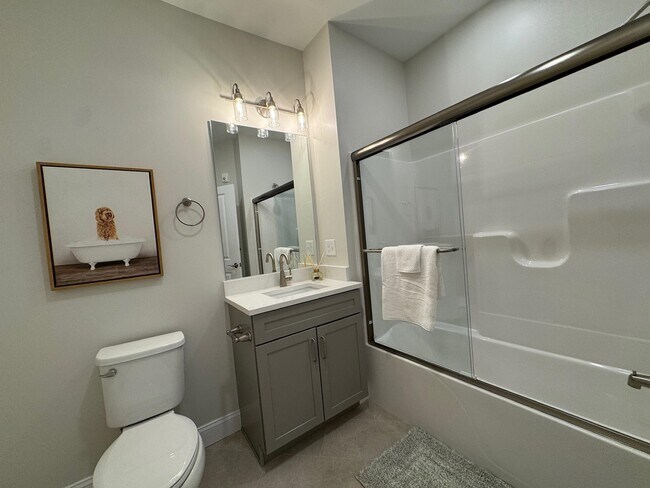 Building Photo - 74 Rockingham Rd