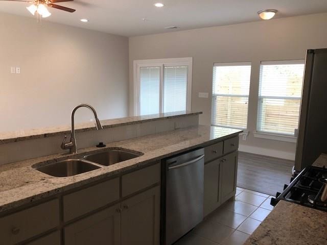 Building Photo - 1121 Bernard St