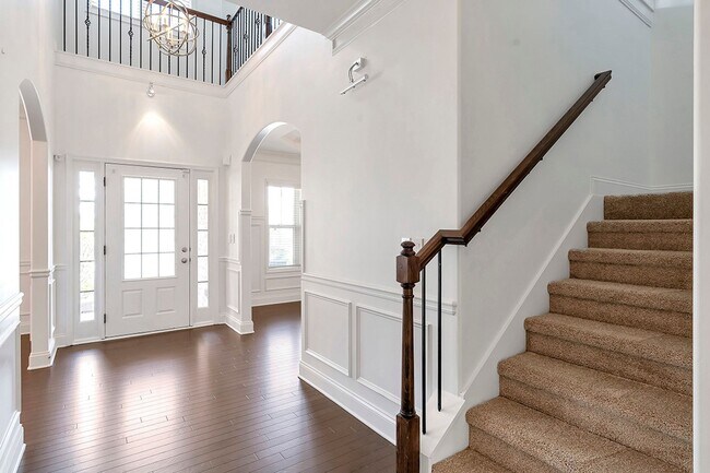 Building Photo - 2635 Azalea Bluff Dr