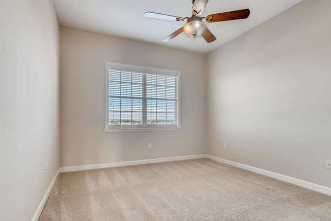 Building Photo - Vizcaya Heights Condos