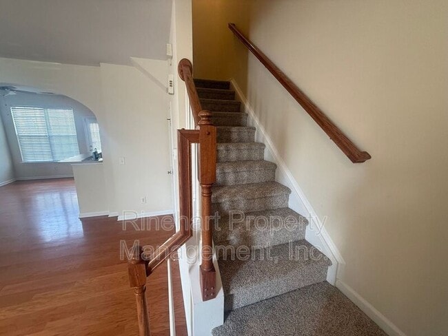 Building Photo - 530 Bent Leaf Ct