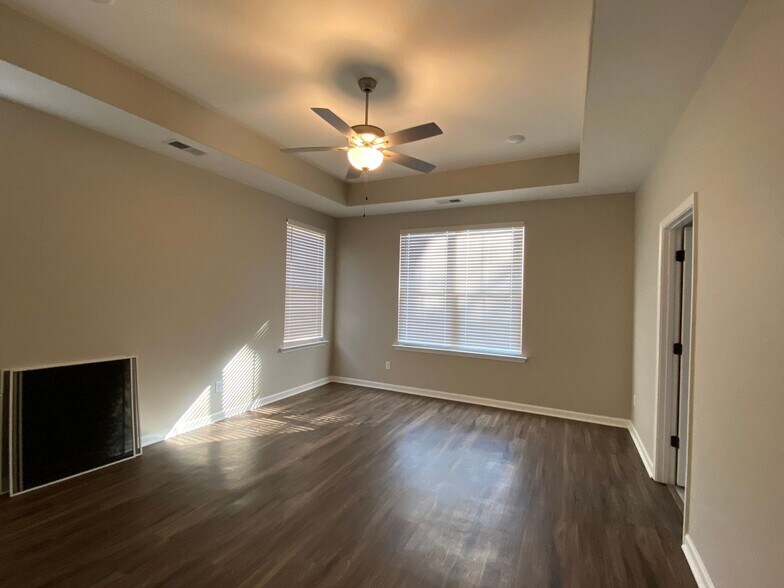 Building Photo - 4213 Tutwiler Ave