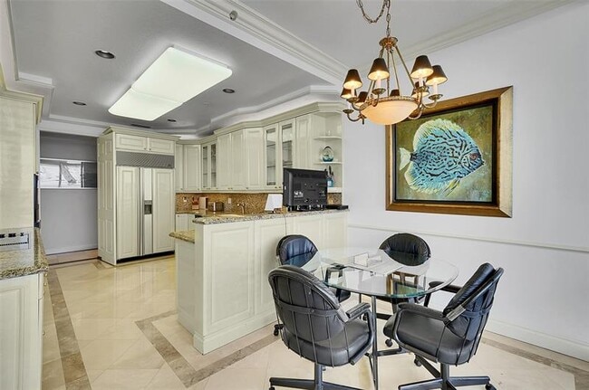 Building Photo - 6001 N Ocean Dr