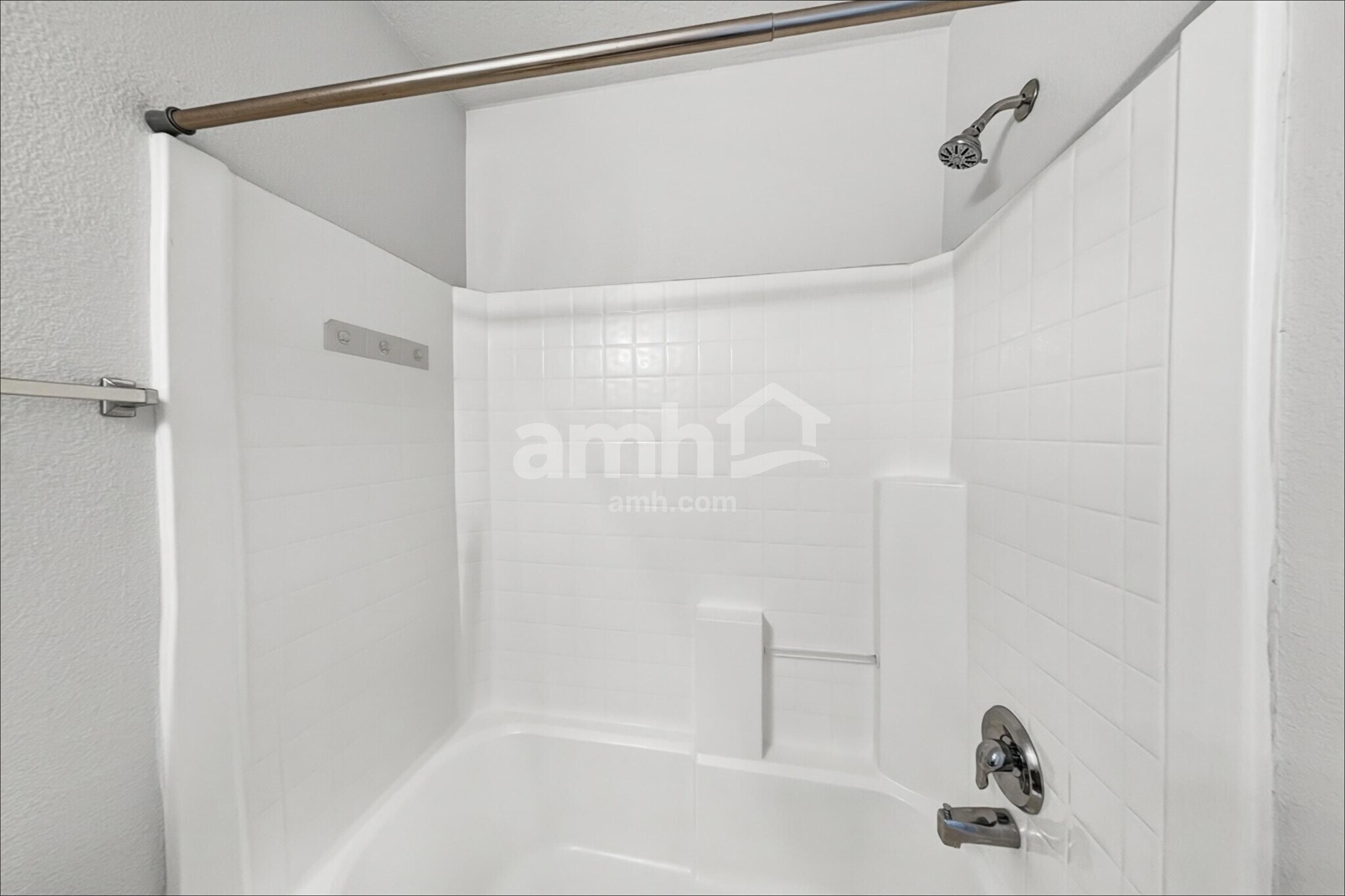Building Photo - 16557 Allegre Way