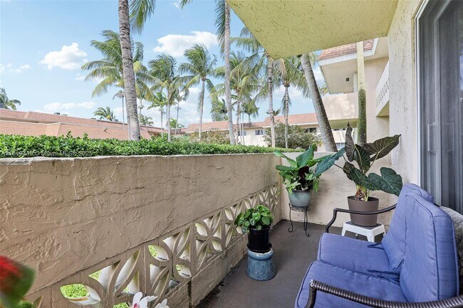 Building Photo - 14500 SW 88th Ave