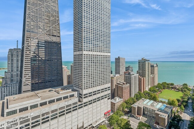Building Photo - 777 N Michigan Ave
