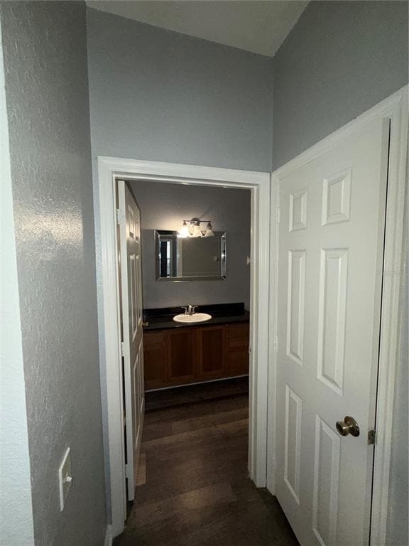 Building Photo - 6100 Stevenson Dr