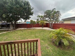 Building Photo - 1839 Wiley St