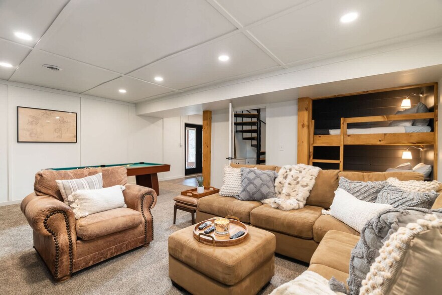 Building Photo - 928 Ditney Way