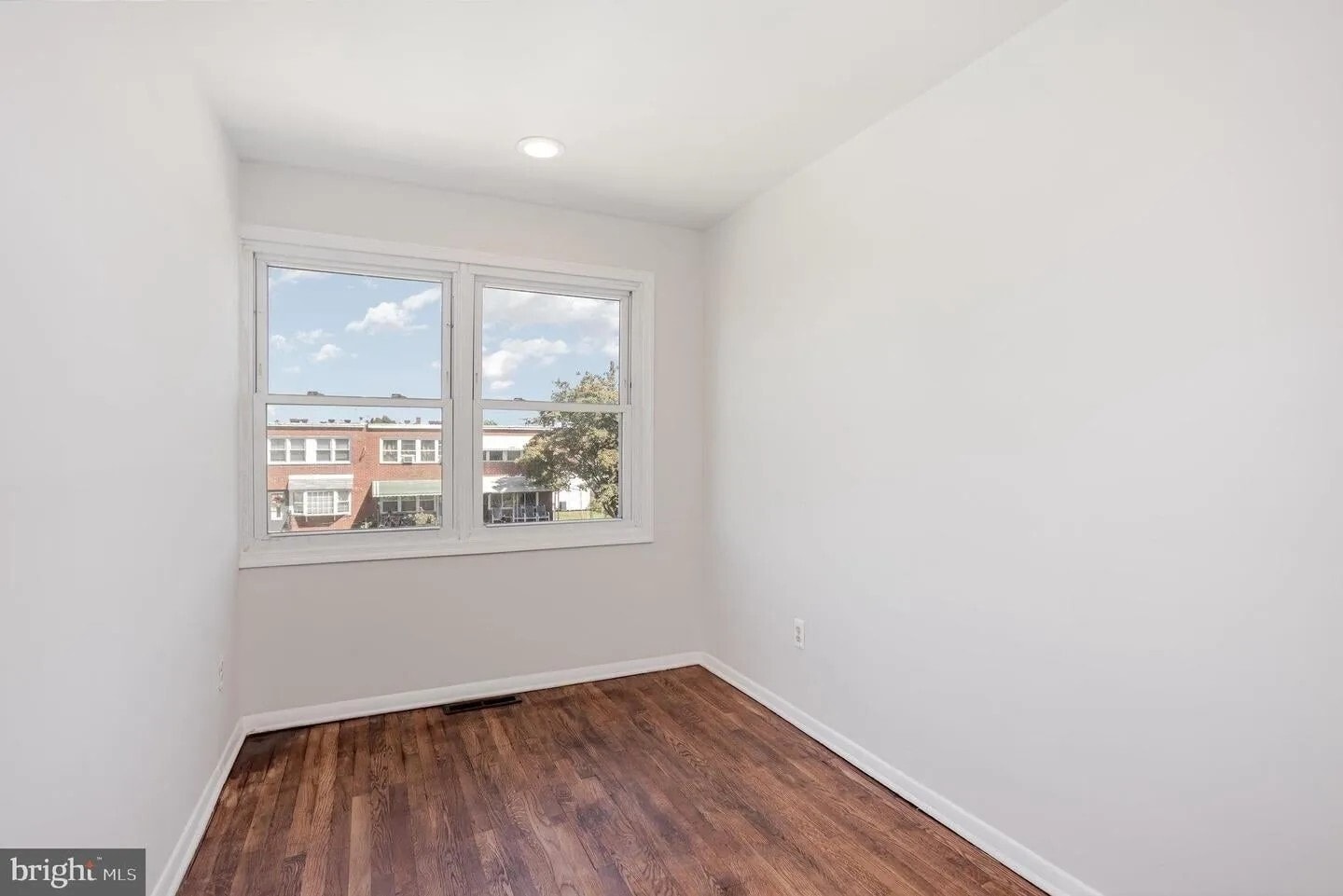 Building Photo - 8125 Mid Haven Rd