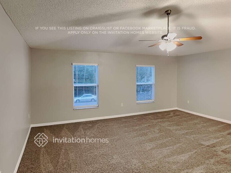 Building Photo - 2073 Hillview Cir