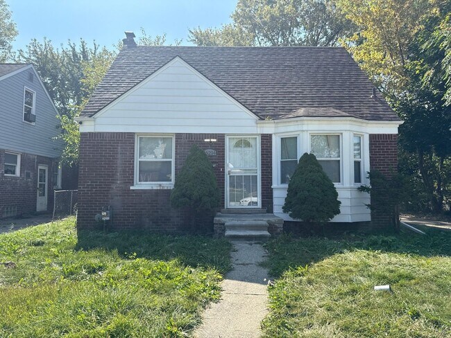 Primary Photo - This beautifully updated 3-bedroom, 1-bath...