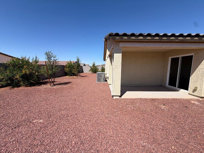 Building Photo - 1473 Jaycie Dr