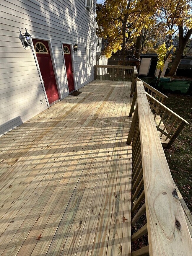 Building Photo - 2497-2499-2499 Adams Ave