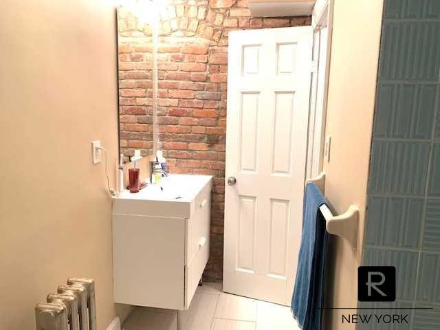 Building Photo - 591 Jefferson Avenue